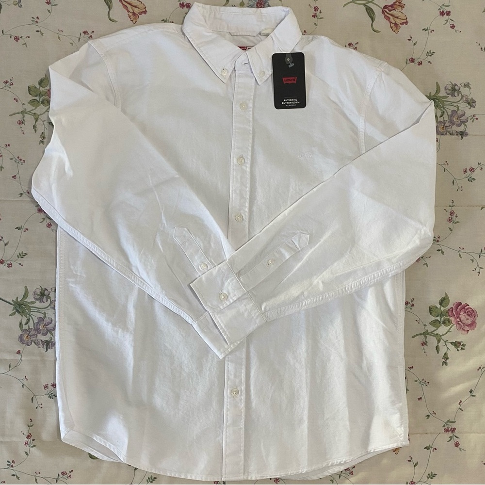 Levi’s White Button-down